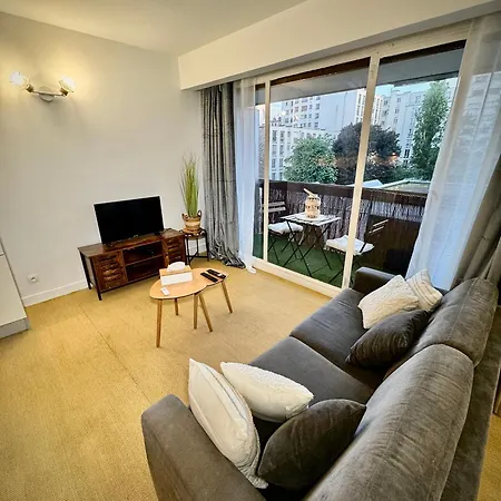 Apartment Avec Piscine *